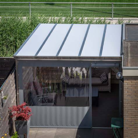 Afbeelding van een polycarbonaat dakoverkapping