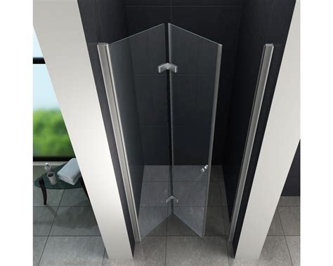 Illustratie van een matzwarte douche vouwdeur in een moderne badkamer, waarbij de vouwfunctie wordt getoond.