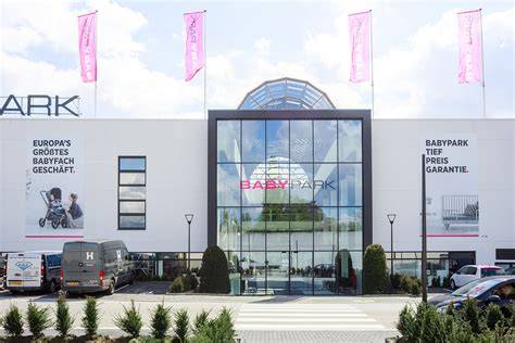 Timeline: Groei van Babypark tot megastores