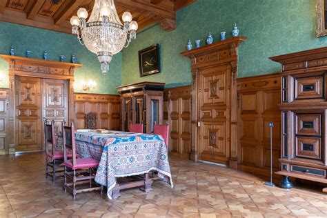 Foto van de hal en mozaïekvloeren in Huis Van Meerten