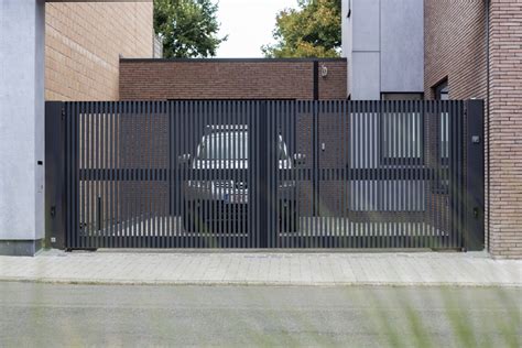 Voorbeelden van diverse tuinpoorten