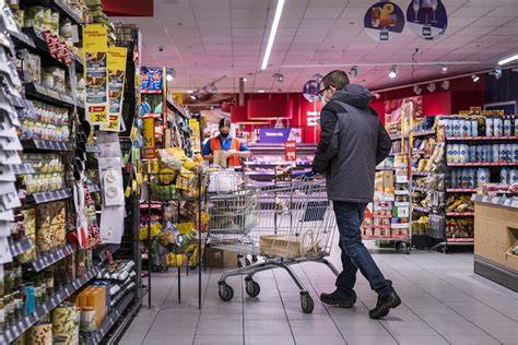 Infographic: Overgang Deen-winkels naar AH, Vomar en Dekamarkt