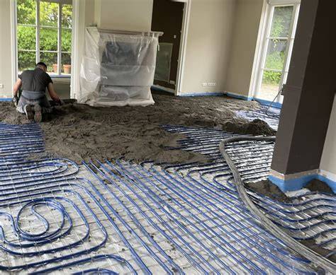 Foto van verschillende wapeningstypes en mantelafwerking bij vloerverwarming