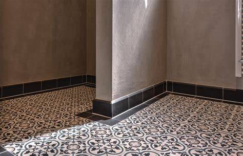 Cementtegels in interieur