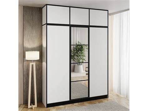 Driedelige slaapkamer met schuifdeurcombinaties