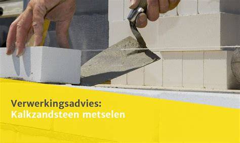Infographic: vergelijking lijmen vs. metselen kalkzandsteen