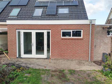 Diagram: verbinding aanbouw, bijkeuken en schuur