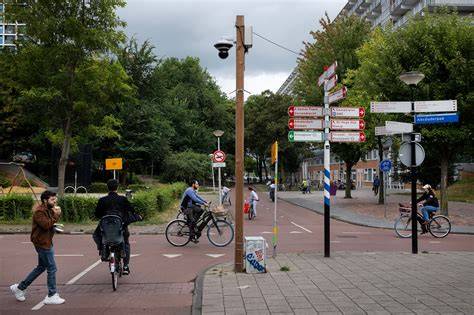 afbeelding van vetrecyclecontainers in de buurt