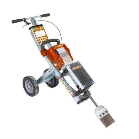 Foto: trolley-breekhamer en bijgeleverde beitels
