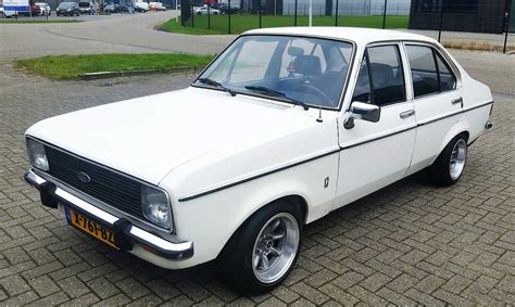Flowchart: Restauratie-stappen voor Escort Mk2