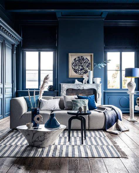Behaag inspiratie: blauw met gouden accenten in interieur