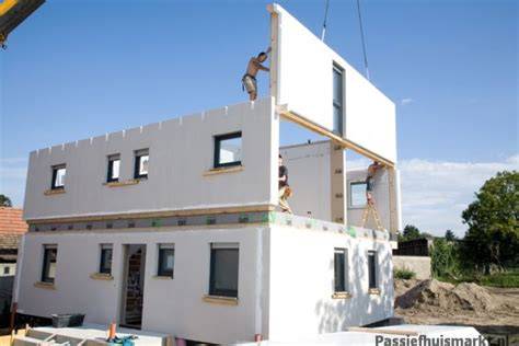 Infographic: Prefab onderdelen in woningbouw