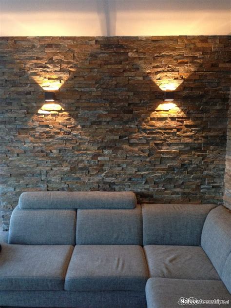 Illustratie van verschillende soorten steenstrips die worden toegepast op een muur.