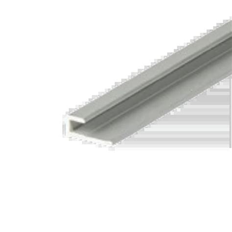 Afwerkprofiel voor trap-vloer overgang met aluminium profiel