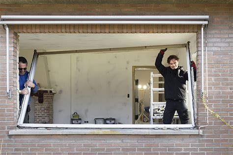 Illustratie: Ramen en deuren tijdens verbouwing