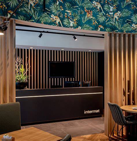 Intermat Mijdrecht showroom met 2000 m2 ruimte en verschillende leefwerelden