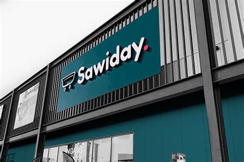 Logo en foto van Sawiday showrooms in Zaventem en Schoten, aanleiding kaart