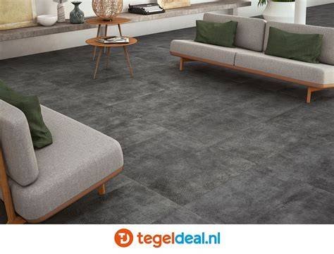 Grootformaat tegels (60x60 cm, 80x80 cm) voor rustige ruimtes