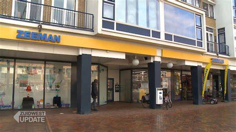 Infographic: Duurzame renovatie Zeeman Dijkcentrum
