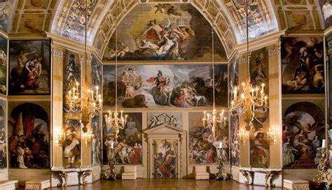 Inrichting van de Oranjezaal en historische schilderijen