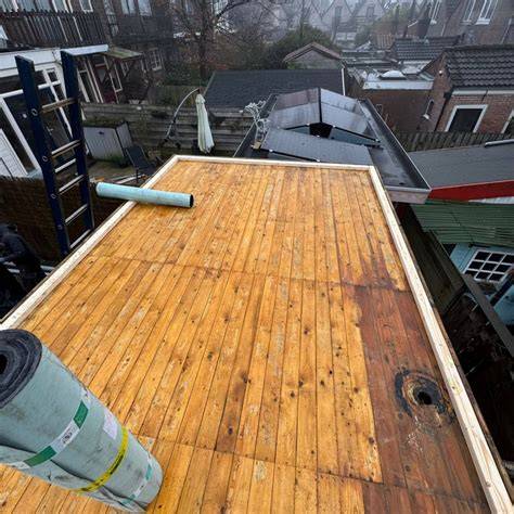 Afbeelding van renovatieprojecten en dakbedekkingen ter illustratie van Feyen Renovatiewerken