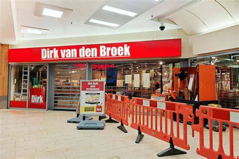 Infographic: Verduurzaming en vernieuwde winkelindeling bij Dirk van den Broek