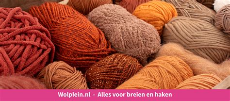 Overzicht van verschillende soorten garens en wol voor tapijtknopen