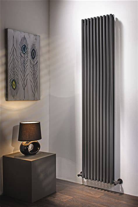 Foto: verticale radiator in moderne woonkamer