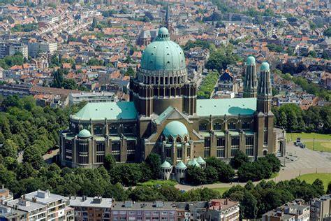 Uitsnede: Basiliek en Korengebouw
