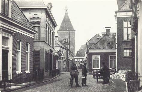 Historische foto: Sint-Agathakerk en Basiliek