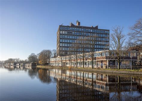 Uitzicht op het kantoorgebouw Drienerstaete in Hengelo