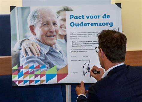 Diagram: Pact voor de Ouderenzorg en Raad van Ouderen