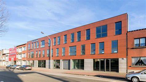 Showroombeelden van 2000 m²