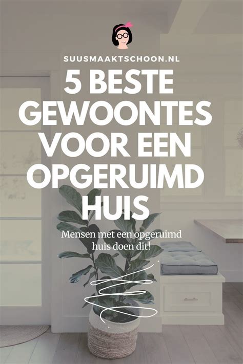 Een afbeelding van een schoon en opgeruimd huis of kantoor.
