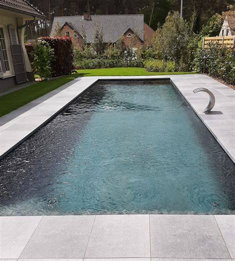 Diagram: verschil tussen biofilm en algen in een jacuzzi