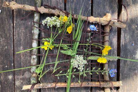 Afbeelding: combinatie blauw met natuurlijke materialen (voorbeeldindruk)