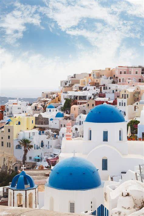Santorini: witgekalkte huizen en blauwe koepels