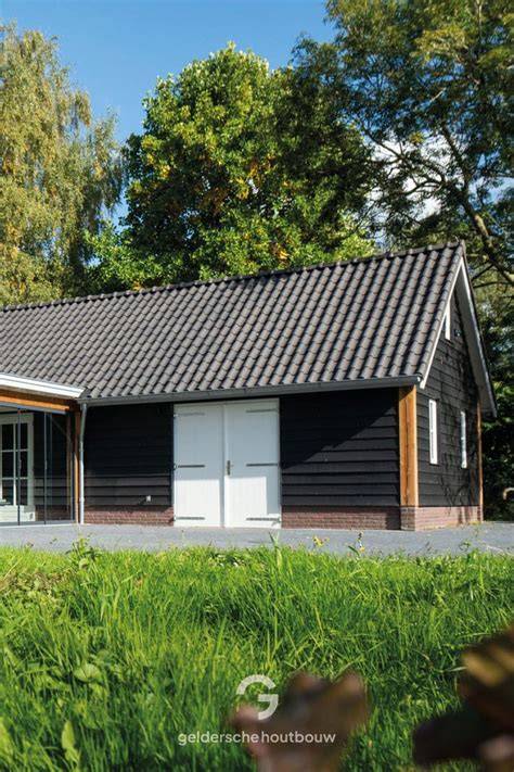 Volkunststof schuur- en onderhoudstips
