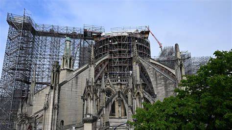 Notre-Dame na de brand en nasleep van restauratiedebat