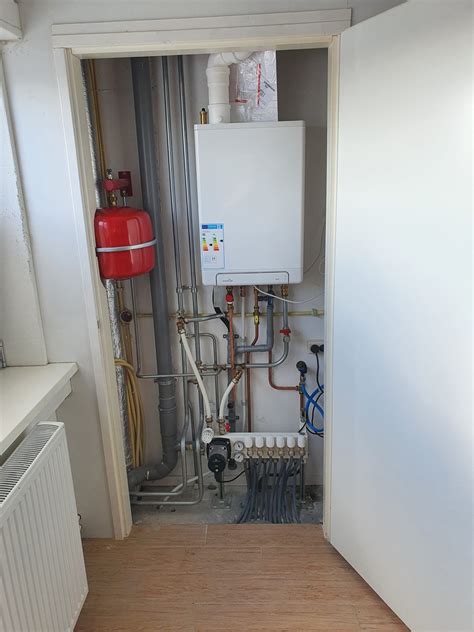 Foto: renovatieproject en CV-installatie