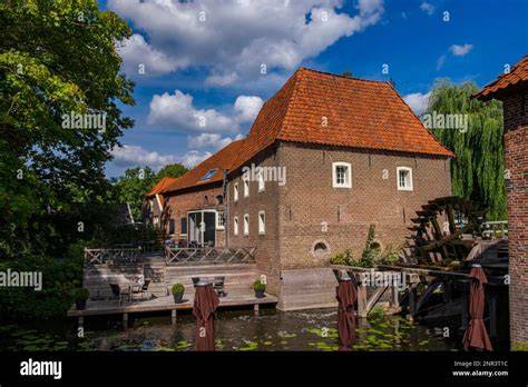 Afbeelding van historische panden aan ’t Eiland in Borculo