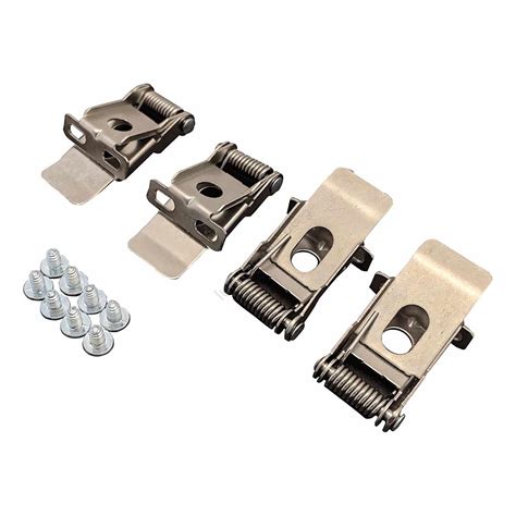 Illustratie van bevestigingsclips voor panelen