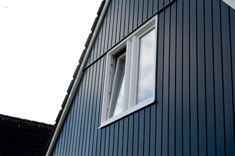 Schema met de juiste ventilatieopeningen bij montage van kunststof gevelbekleding