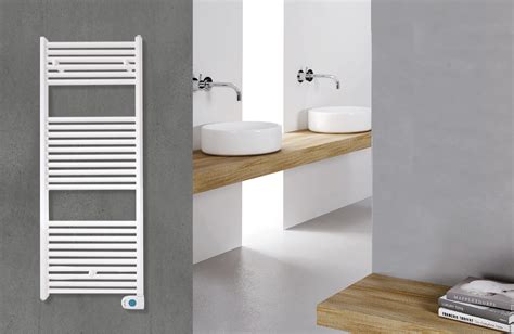 Gedetailleerde foto van de digitale thermostaatbediening van de DRL Lisa E radiator