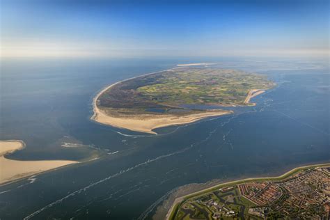 Foto van Texel en de Waddenzee bij een garnalenvissersboot