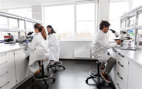 Foto van het laboratorium en PCR-apparatuur