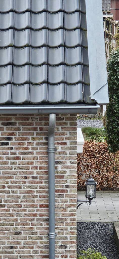 Infographic: Materialen, levensduur en kosten per meter regenpijp