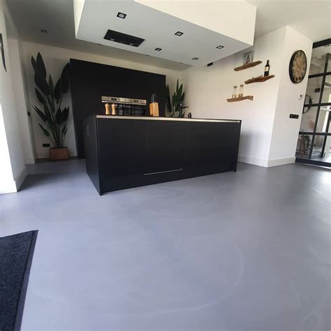 Showroombeelden siergrindvloeren en betonlook opties