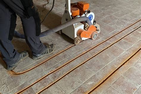 Schema met geschikte en ongeschikte vloertypes voor vloerverwarming infrezen.