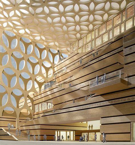 Glaskroonconstructie en bladerpatroon in hal